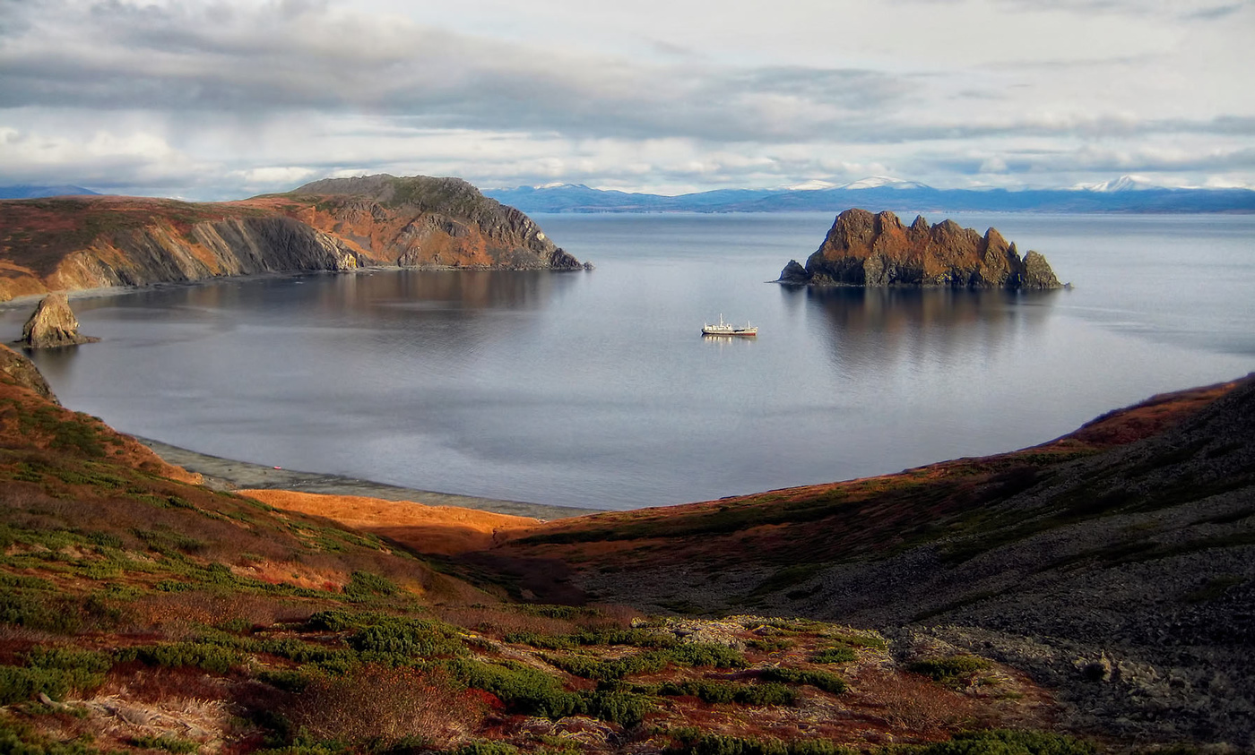 Берег охотского моря