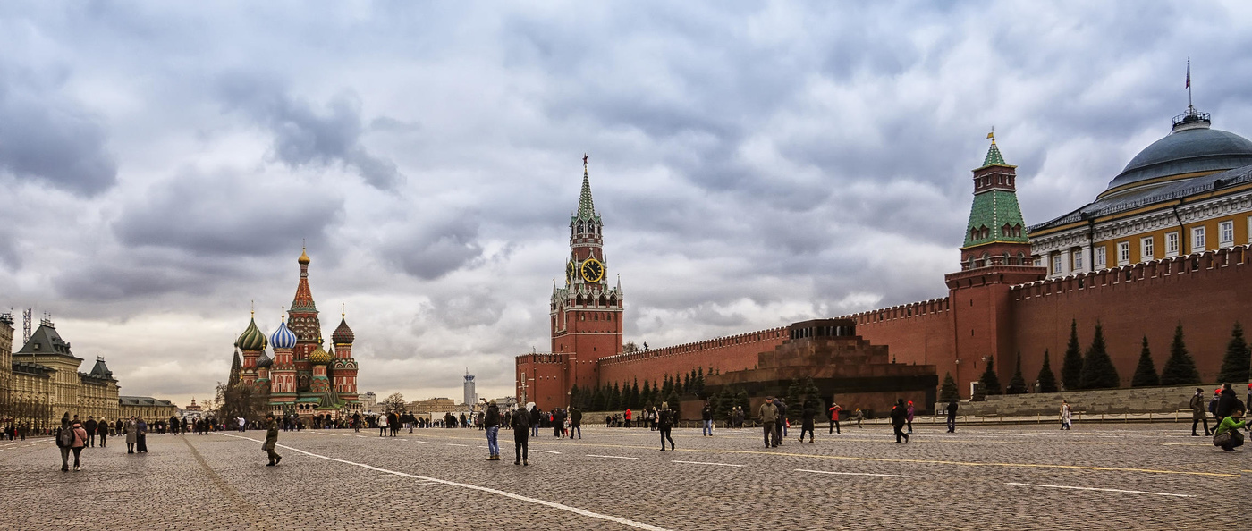 Московский следующий. Красная площадь Москва летом 2020. Красная площадь Москва весной. Красная площадь фото. Красная площадь полностью.