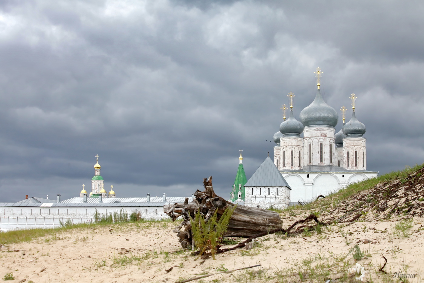 Колокольня Макарьевского монастыря