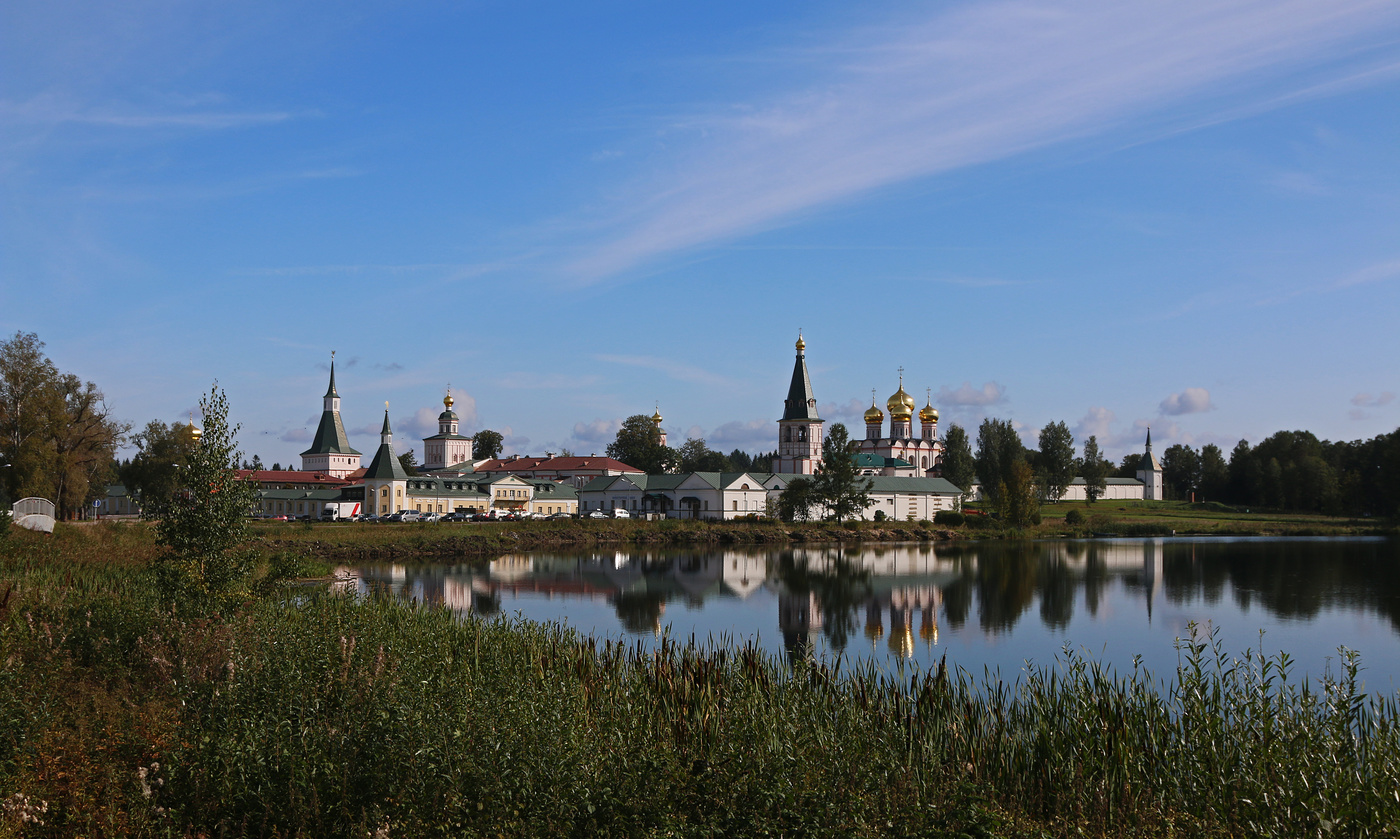 Иверский монастырь на валдае фото