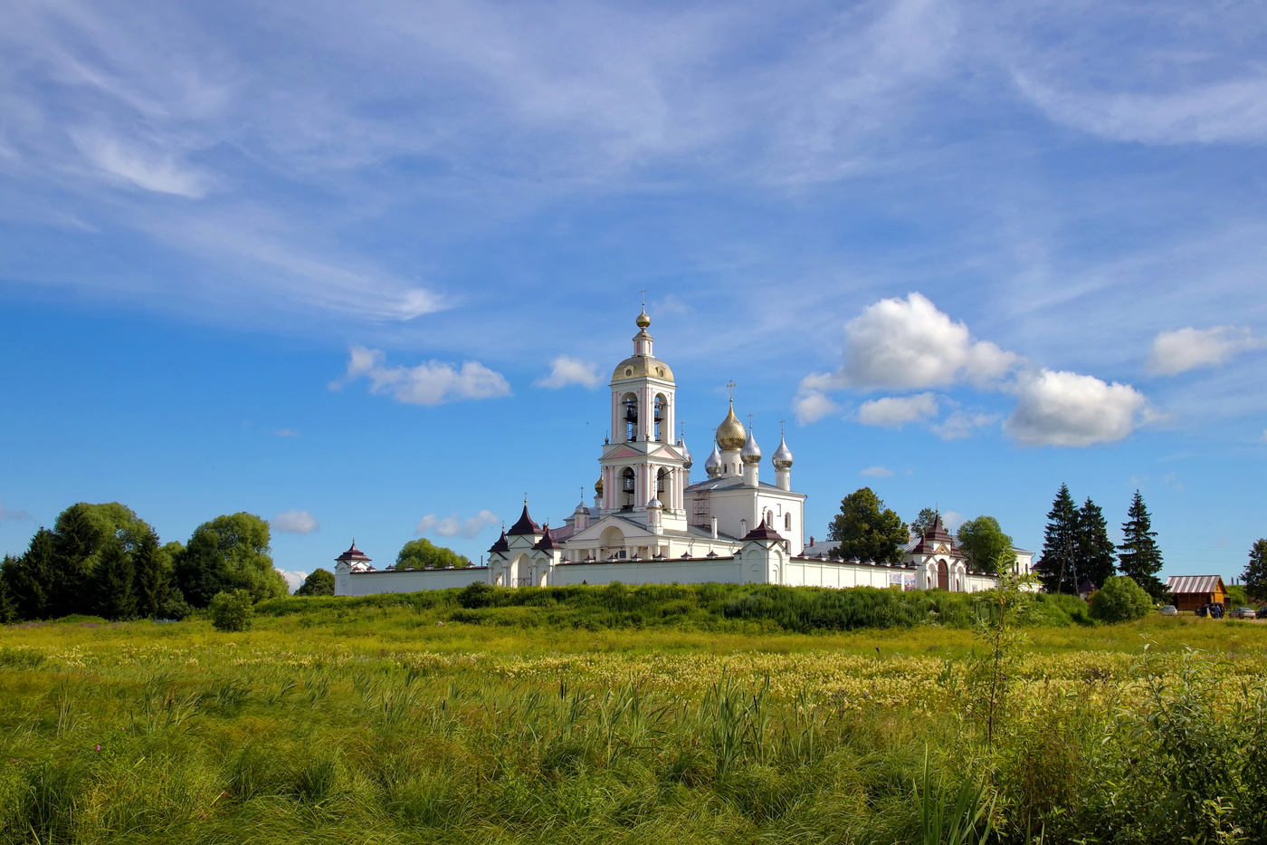 храм в годеново