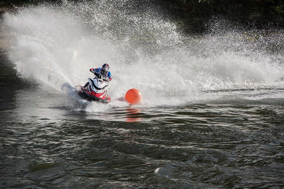водные соревнования. спортивное плавание. чемпионат россии по водно-моторному спорту. водные соревнования. водные соревнования.