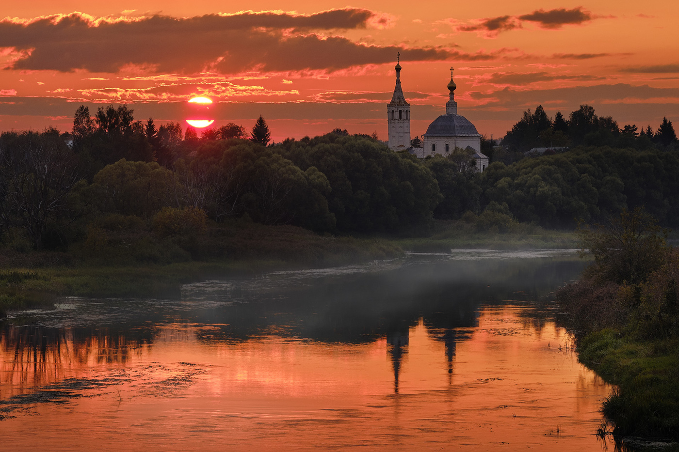 Храм над рекой Клязьма