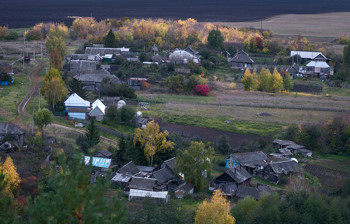 Погода село комаровка. Село Комаровка Приморский край. Деревня Комаровка. Комаровка Украина село. В селе.