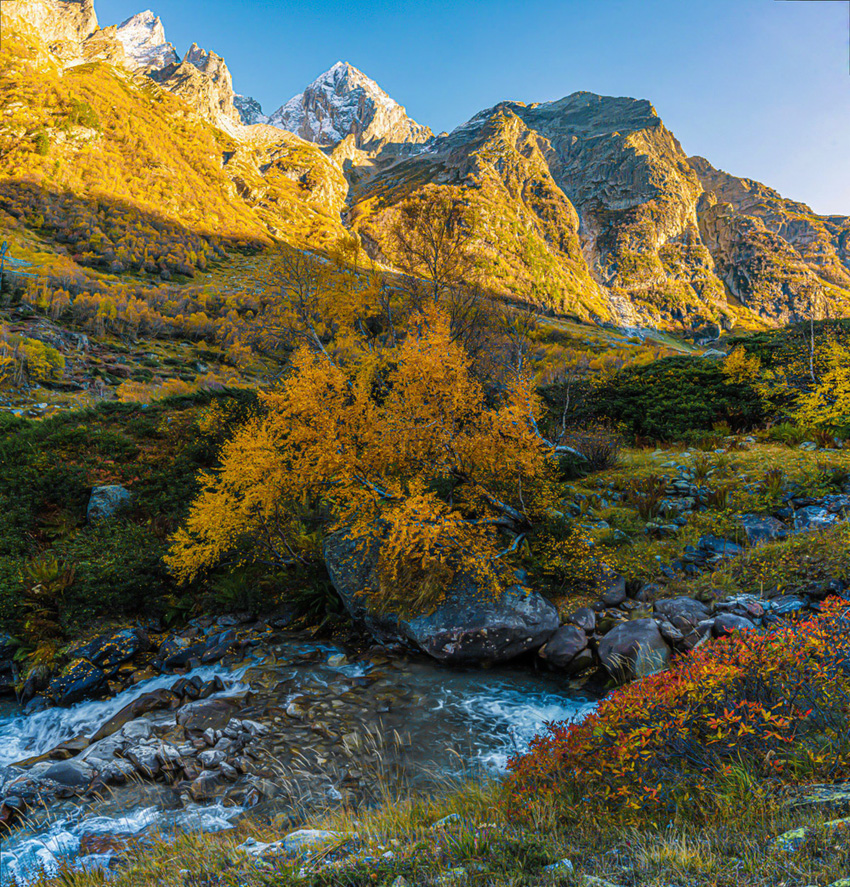 Карачаево Черкесия осень горы фото