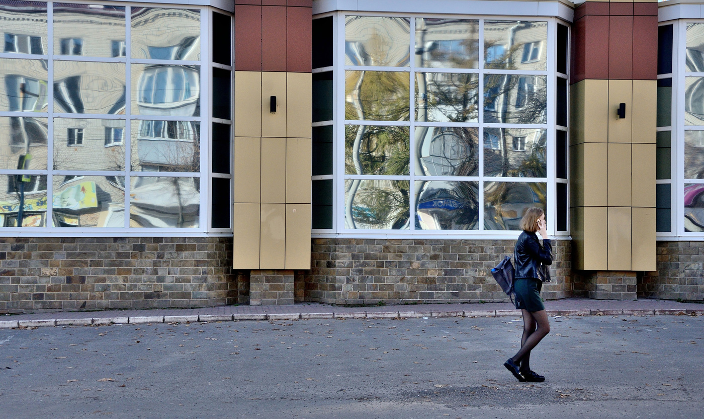 просто город. городские фрагменты. фрагмент города. маленький фрагмент города. городской фрагмент.