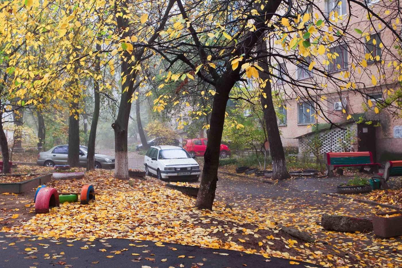 Городской двор картинка