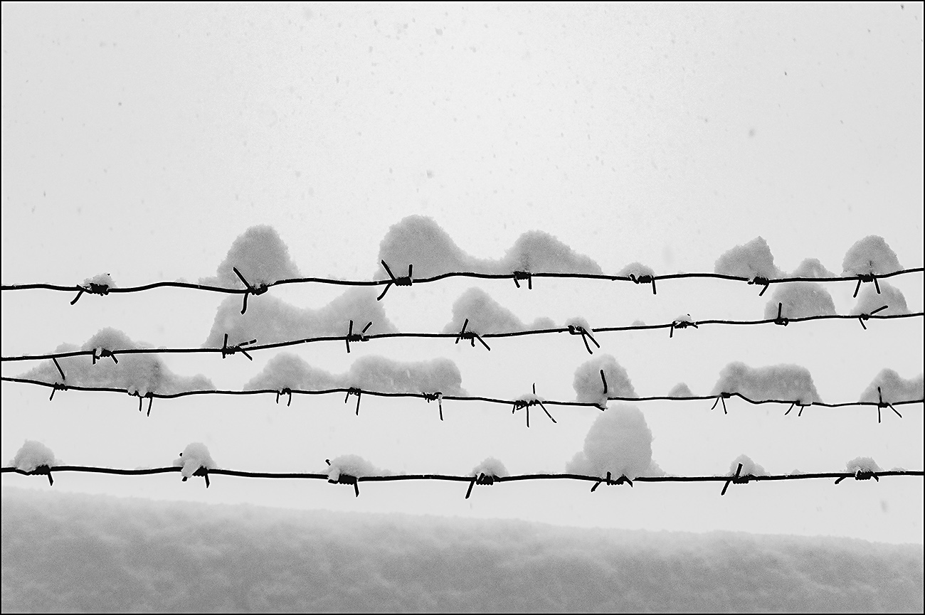 Снег одиночество. Зима грусть. Грустная зима. Февраль грустно. Февраль грустно.