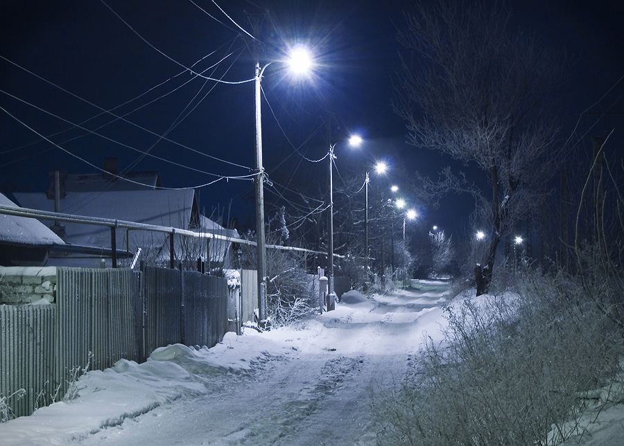 Сколько мороз улица. Мороз на улице. Морозная улица. Морозец на улице. Морозное освещение.