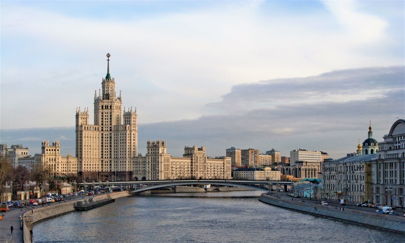 Высотное здание на Котельнической набережной, Москва