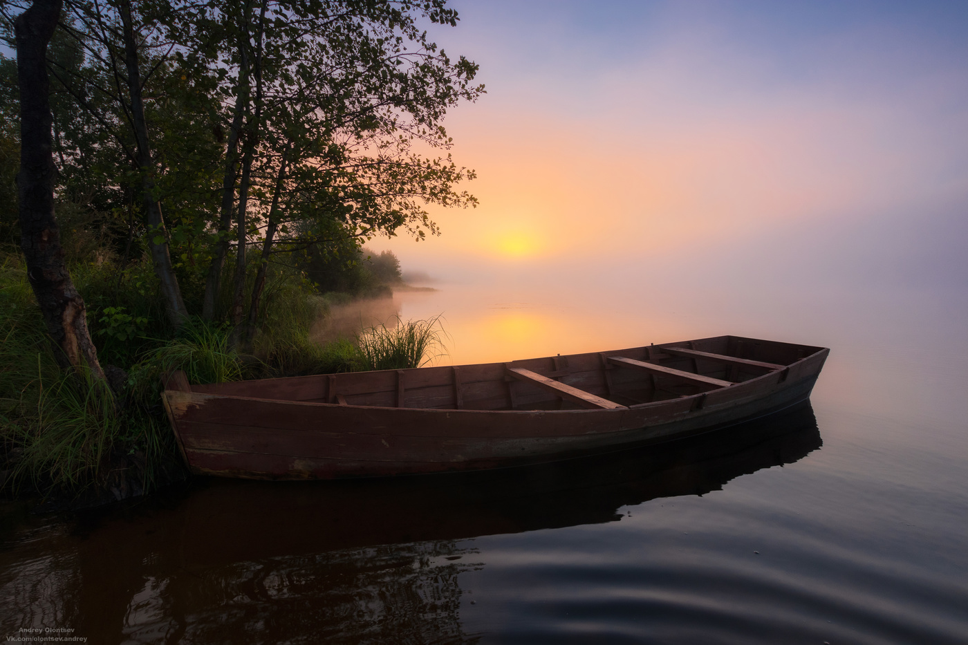 Вода дубна. Растения и животные реки Дубны. Рассвет утренний на речке рядом ВАЗ 2113.