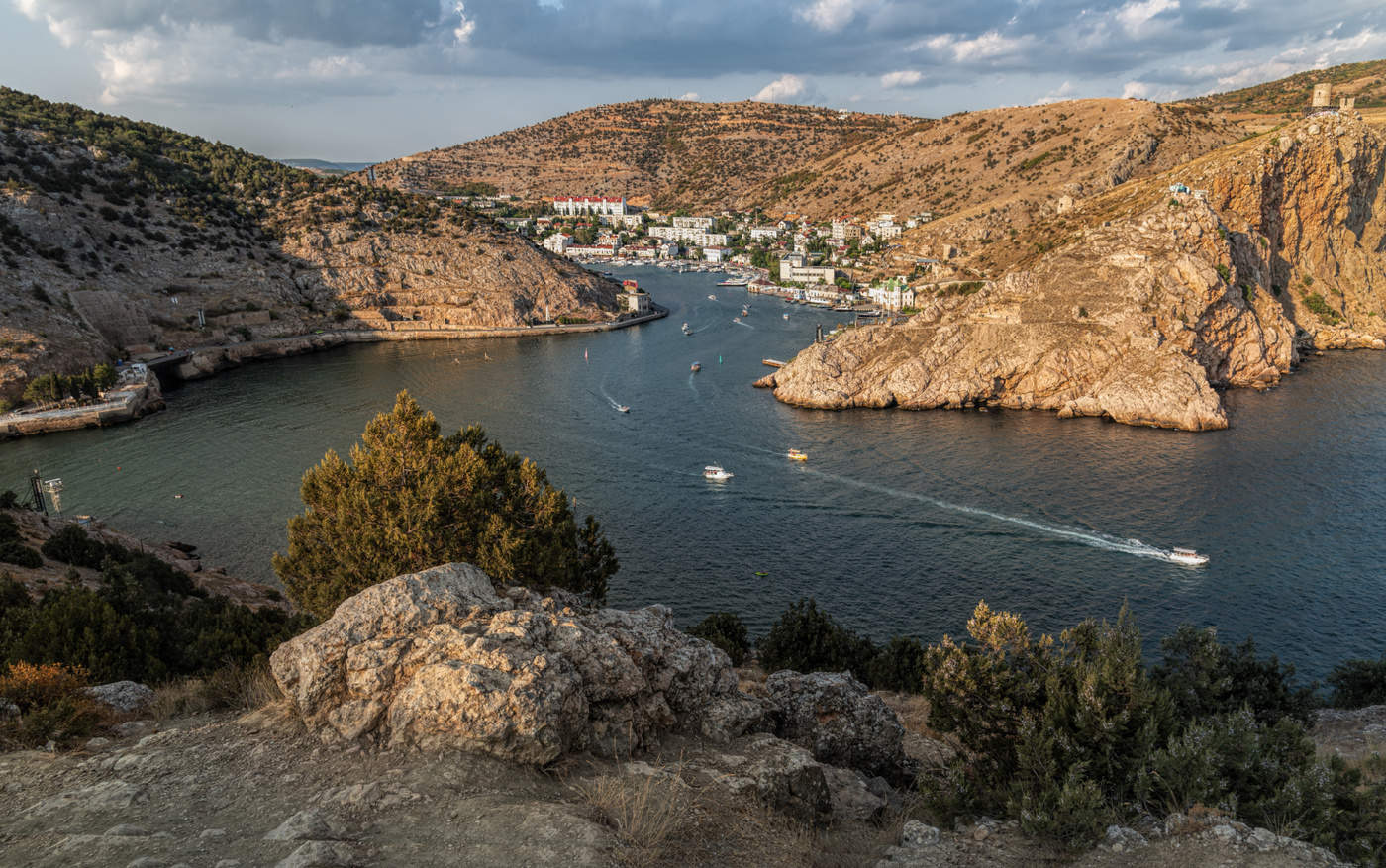 Балаклавская бухта фото