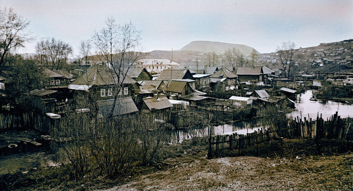 Старый город сатка. Сатка Старая часть. Больница Сатка Старая часть. Сатка старый город. Поликлиника город Сатка Старая часть.