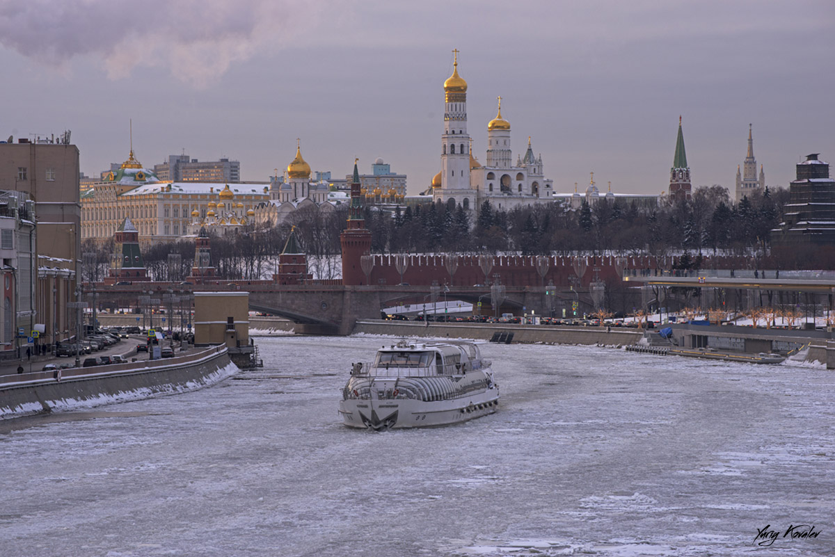 Москва зимой фото