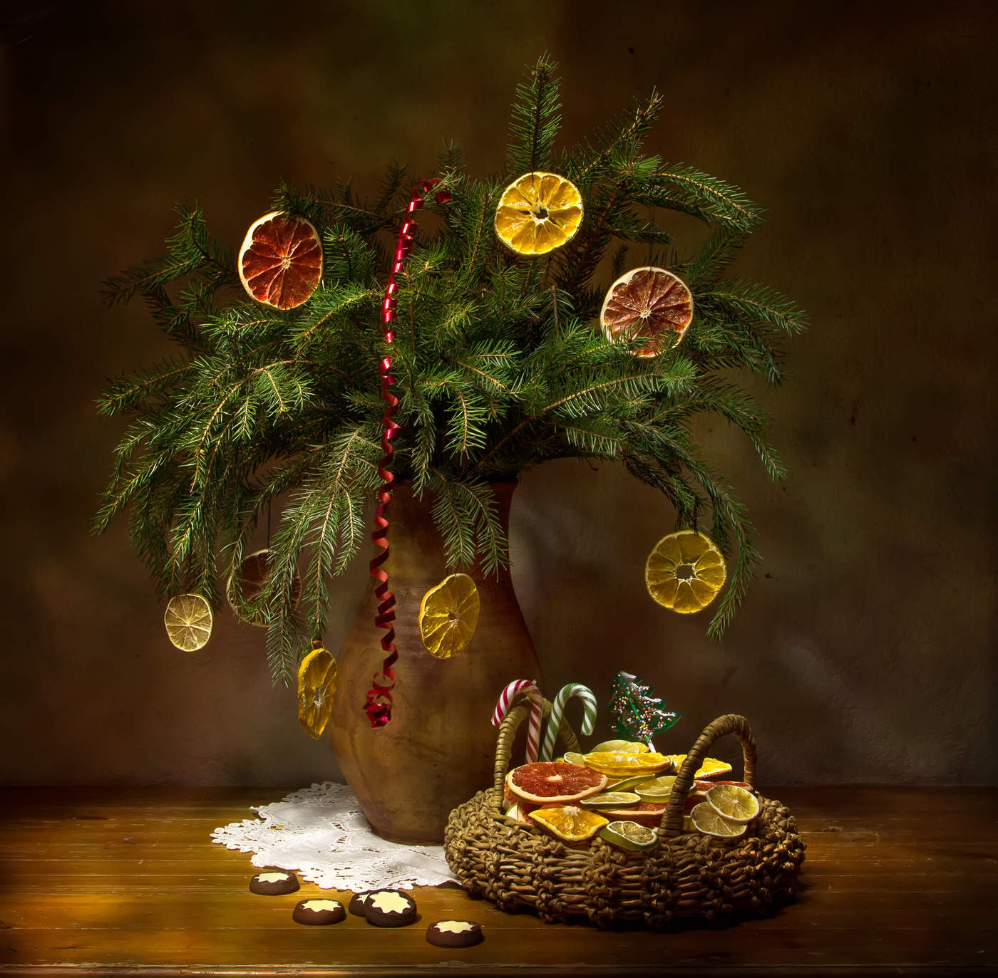 Рождественский натюрморт. Зимний натюрморт. Зимний натюрморт. Новогодний натюрморт с мандаринами. Рождественский натюрморт.