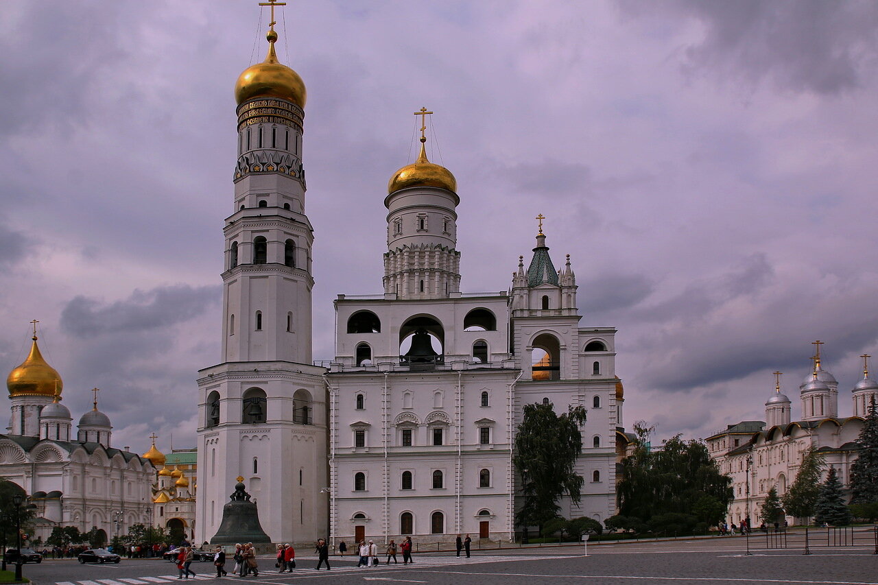 Как выглядит колокольня иван великий в москве