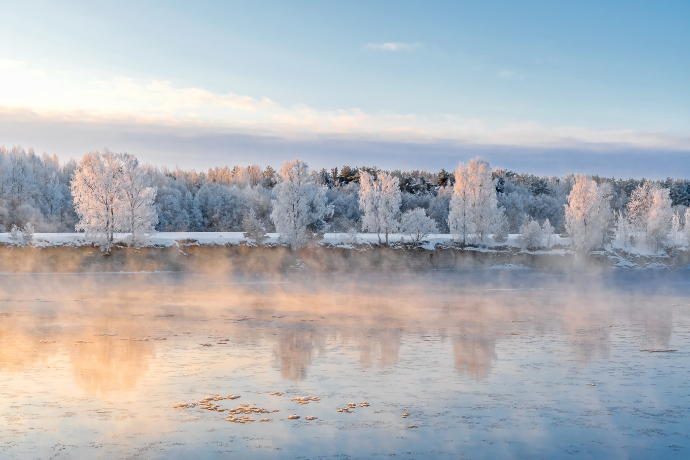 Фото зимнее утро на реке