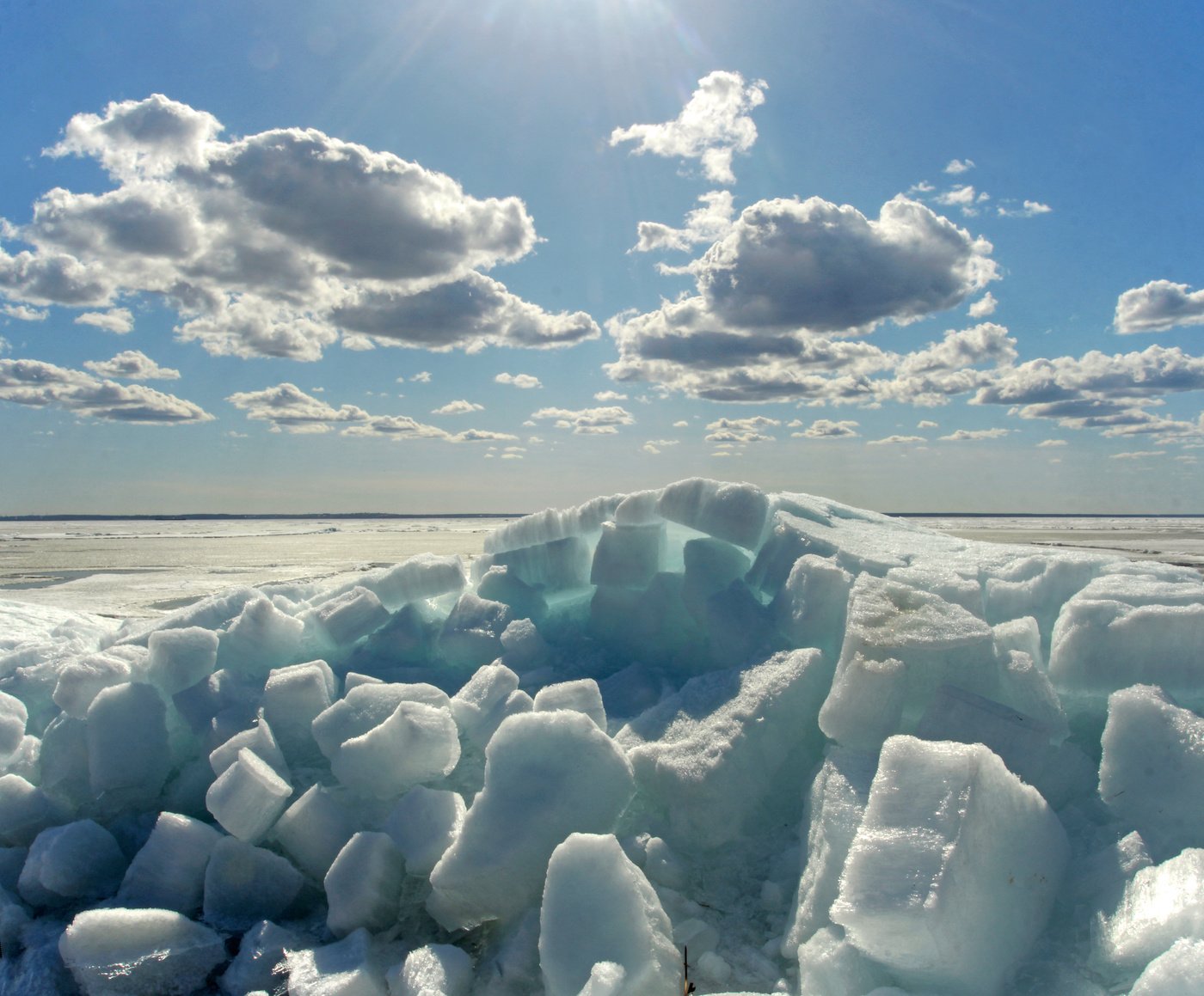 Ледовое море. Кронштадт лед. Зима. Ледяные Торосы на финском заливе. Кронштадтский лед.