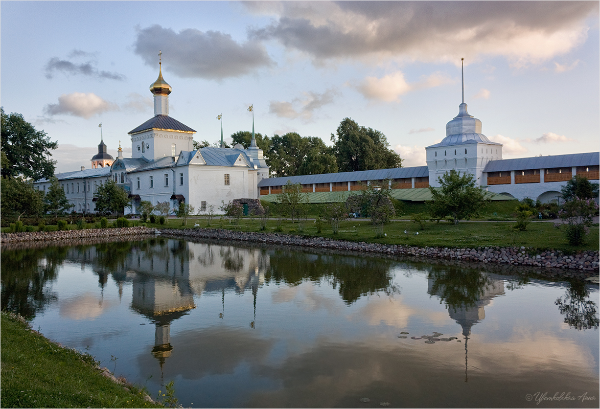 Ярославский Спасский монастырь