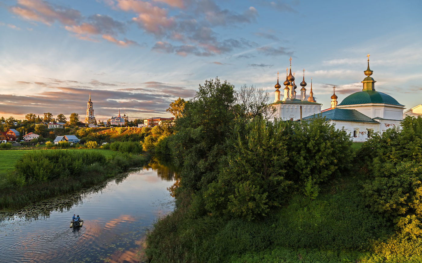 Суздаль церкви закат