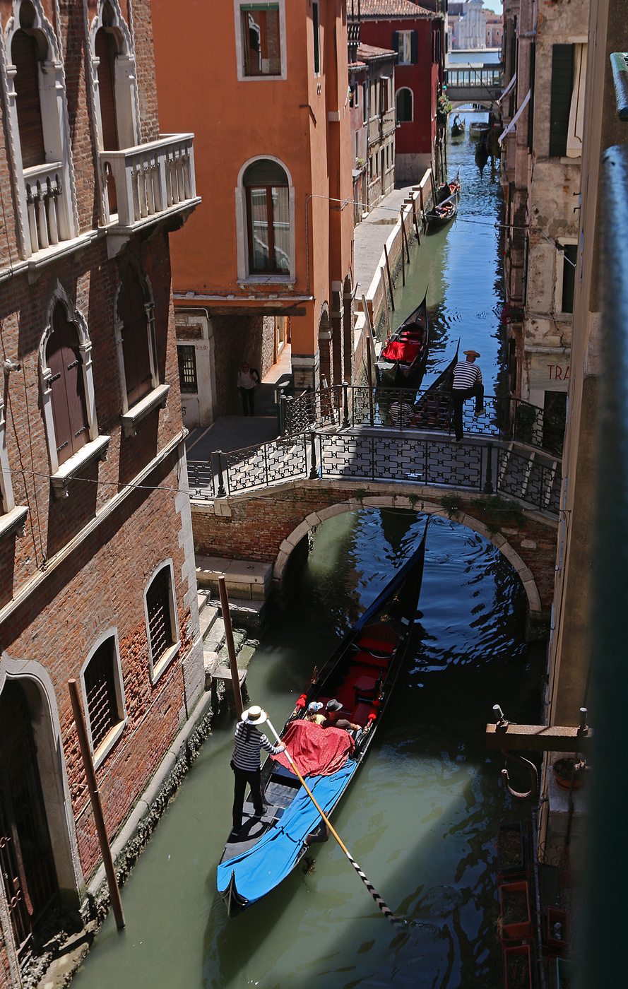 вид из окна в венеции