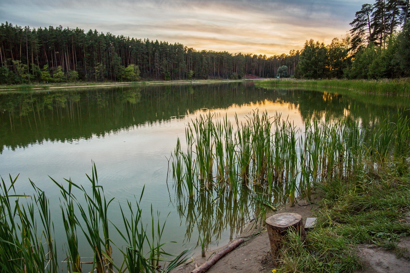 светлое озеро