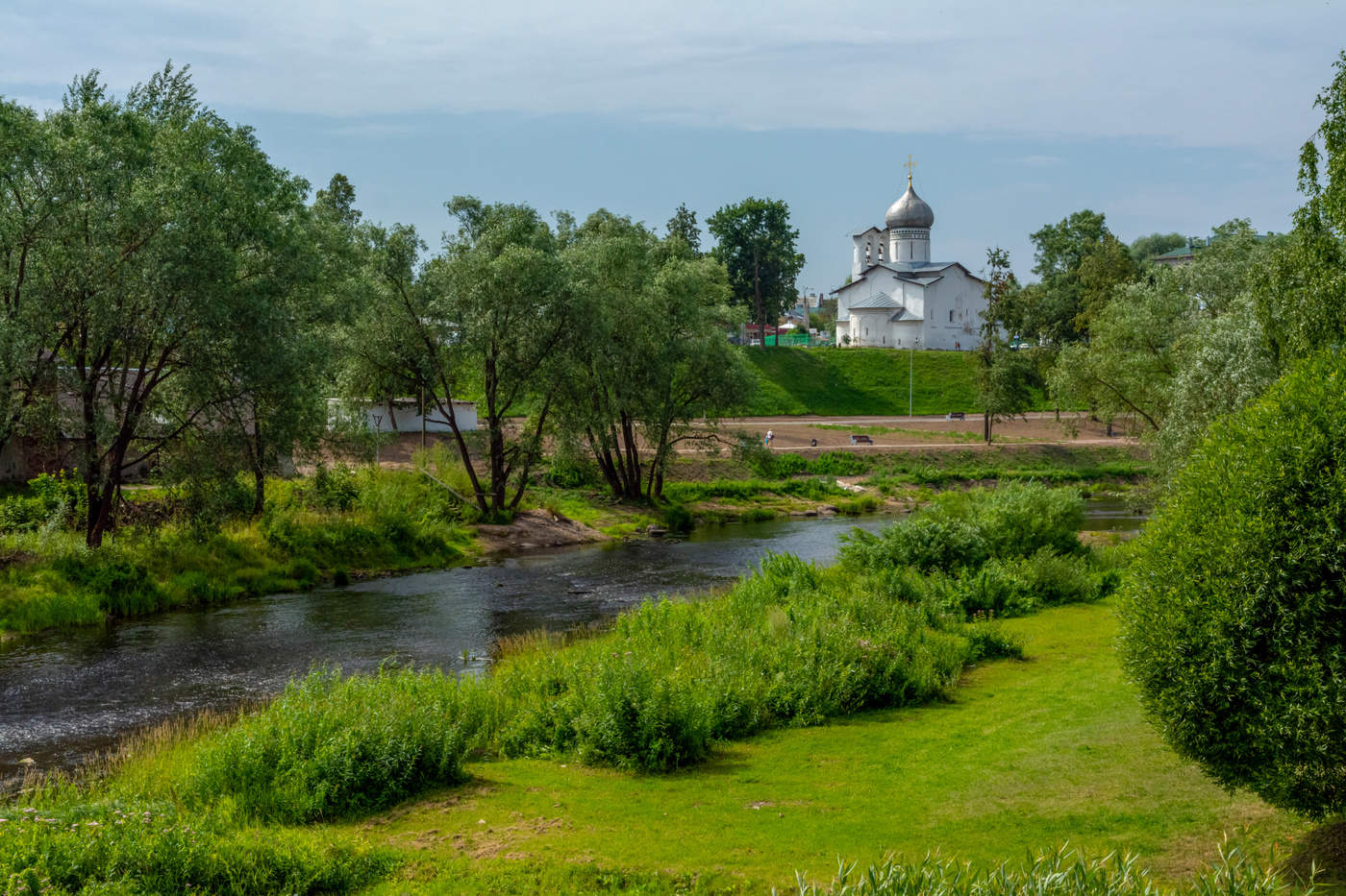 Собор Псков лето